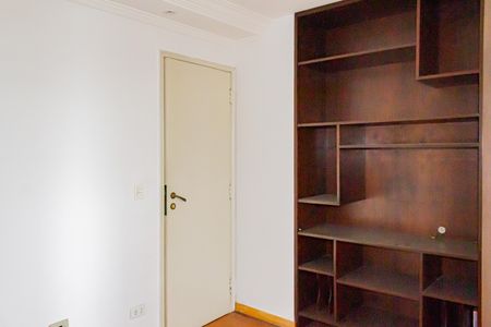 Apartamento à venda com 165m², 4 quartos e 2 vagasSala 2