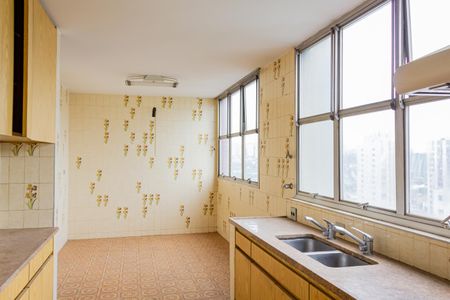 Apartamento à venda com 165m², 4 quartos e 2 vagasCozinha