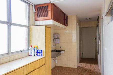 Apartamento à venda com 165m², 4 quartos e 2 vagasÁrea de Serviço