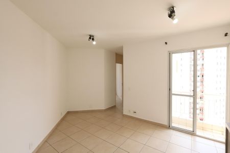Sala de apartamento para alugar com 2 quartos, 49m² em Jd Alzira, São Paulo