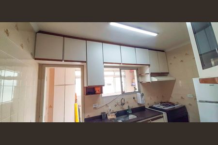 Apartamento à venda com 64m², 2 quartos e 1 vagaCozinha