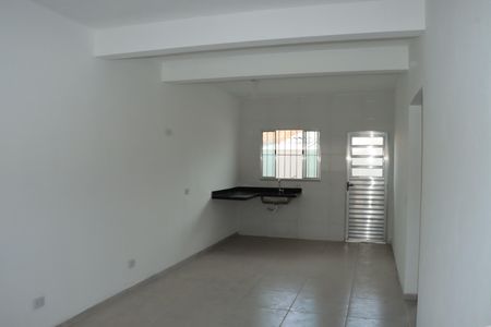 Casa para alugar com 2 quartos, 58m² em Jardim Independência, Embu das Artes