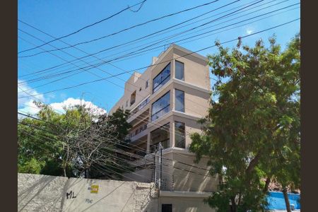 Apartamento para alugar com 38m², 2 quartos e 1 vaga Apartamento para alugar com 38m², 2 quartos e 1 vagaFachada