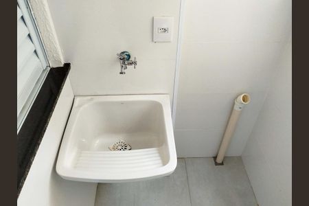 Apartamento para alugar com 38m², 2 quartos e 1 vaga Apartamento para alugar com 38m², 2 quartos e 1 vagaÁrea de Serviço