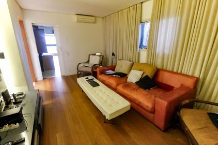 Apartamento para alugar com 441m², 4 quartos e 5 vagasSala 2