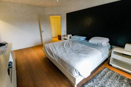 Apartamento para alugar com 441m², 4 quartos e 5 vagasSuíte 1