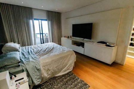 Apartamento para alugar com 441m², 4 quartos e 5 vagasSuíte 1