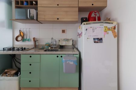 Apartamento à venda com 40m², 2 quartos e sem vaga Apartamento à venda com 40m², 2 quartos e sem vagaCozinha e Área de Serviço