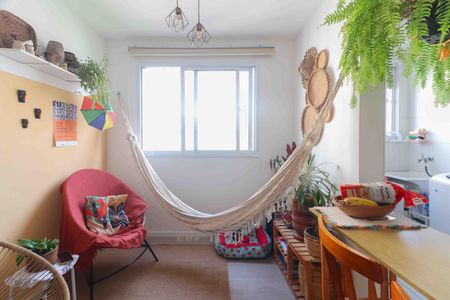 Sala de apartamento para alugar com 2 quartos, 40m² em Jardim Alvorada (zona Oeste), São Paulo