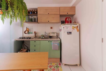 Apartamento à venda com 40m², 2 quartos e sem vaga Apartamento à venda com 40m², 2 quartos e sem vagaCozinha e Área de Serviço