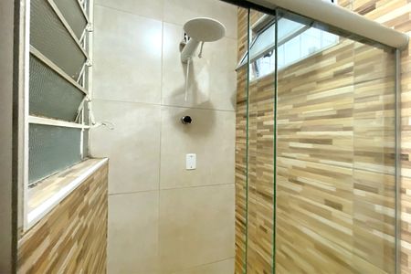 Apartamento à venda com 160m², 3 quartos e sem vagaBanheiro