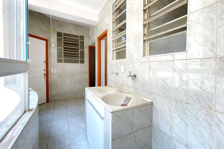 Apartamento à venda com 160m², 3 quartos e sem vagaÁrea de Serviço