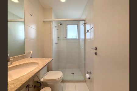 Apartamento à venda com 185m², 4 quartos e 3 vagasBanheiro Suíte 2