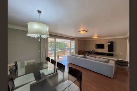 Sala  de apartamento à venda com 4 quartos, 185m² em Santo Amaro, São Paulo