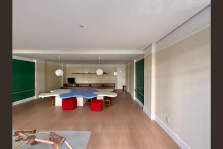 Apartamento à venda com 185m², 4 quartos e 3 vagasBrinquedoteca 