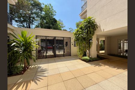 Apartamento à venda com 185m², 4 quartos e 3 vagasEntrada 