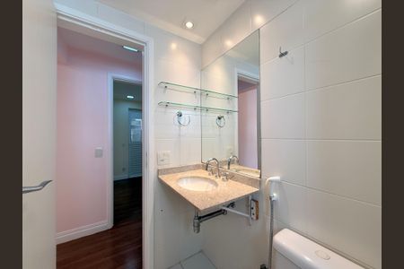 Apartamento à venda com 185m², 4 quartos e 3 vagasBanheiro Suíte 2