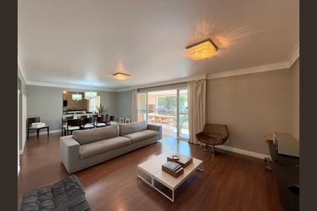 Sala  de apartamento à venda com 4 quartos, 185m² em Santo Amaro, São Paulo