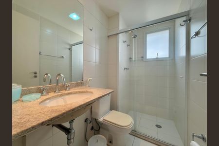 Apartamento à venda com 185m², 4 quartos e 3 vagasBanheiro Social  