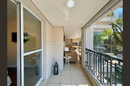 Apartamento à venda com 185m², 4 quartos e 3 vagasSacada Quarto 4