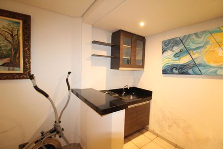 Casa à venda com 388m², 6 quartos e 6 vagasCozinha