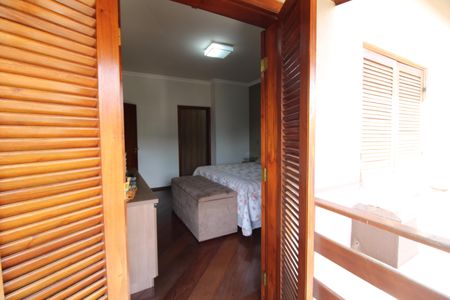 Casa à venda com 388m², 6 quartos e 6 vagasQuarto 1 - Varanda