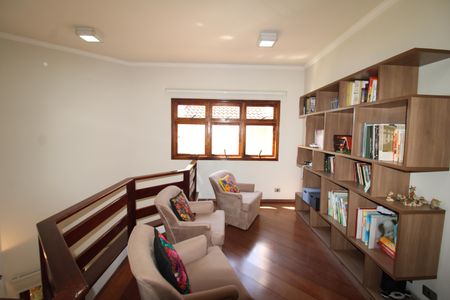 Casa à venda com 388m², 6 quartos e 6 vagasCorredor