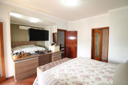 Casa à venda com 388m², 6 quartos e 6 vagasQuarto 1