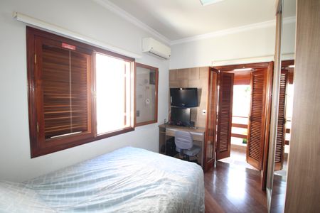 Casa à venda com 388m², 6 quartos e 6 vagasQuarto 3