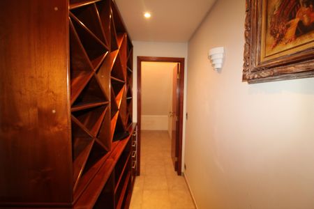 Casa à venda com 388m², 6 quartos e 6 vagasCozinha