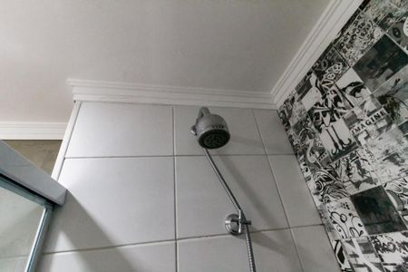 Apartamento à venda com 60m², 2 quartos e 1 vaga Apartamento à venda com 60m², 2 quartos e 1 vagaBanheiro - chuveiro