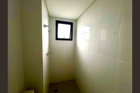 Apartamento para alugar com 61m², 2 quartos e 1 vaga Apartamento para alugar com 61m², 2 quartos e 1 vagaBanheiro 1