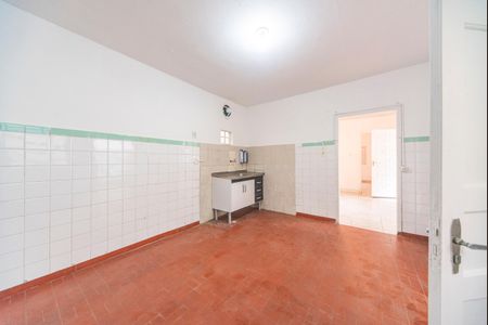 Casa para alugar com 60m², 1 quarto e 2 vagasCozinha 