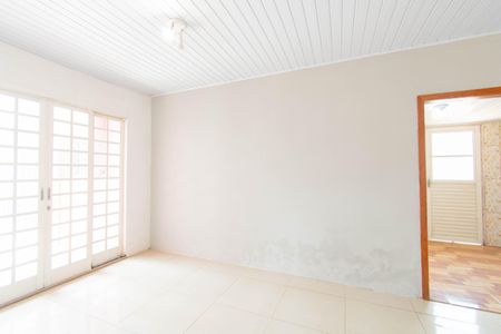 Casa à venda com 150m², 2 quartos e 1 vaga