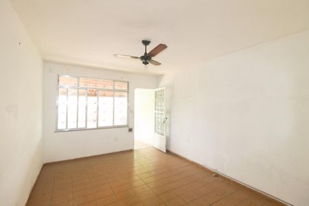 Sala de casa para alugar com 2 quartos, 80m² em Senador Vasconcelos, Rio de Janeiro