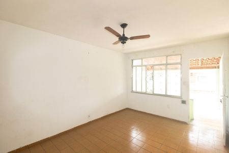 Sala de casa para alugar com 2 quartos, 80m² em Senador Vasconcelos, Rio de Janeiro