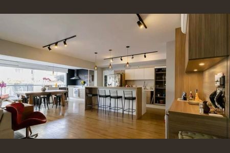 Apartamento à venda com 141m², 3 quartos e 2 vagasFoto 01