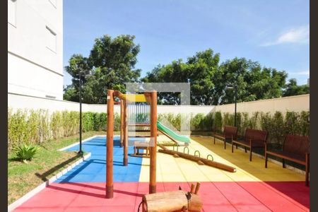 Apartamento para alugar com 49m², 2 quartos e 1 vaga Apartamento para alugar com 49m², 2 quartos e 1 vagaÁrea comum - Playground