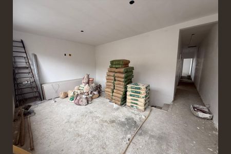 Sala de casa à venda com 3 quartos, 163m² em Parque Xangri-lá, Contagem