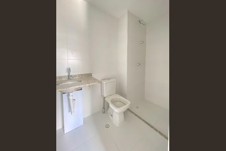 Apartamento à venda com 24m², 1 quarto e sem vagaBanheiro da Suíte