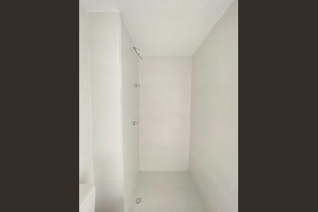 Apartamento à venda com 24m², 1 quarto e sem vagaBanheiro da Suíte