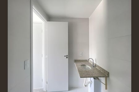 Apartamento à venda com 24m², 1 quarto e sem vagaBanheiro da Suíte