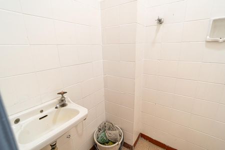 Apartamento para alugar com 90m², 2 quartos e sem vagaBanheiro de serviço