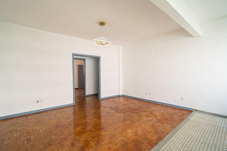 Apartamento para alugar com 90m², 2 quartos e sem vagaSala