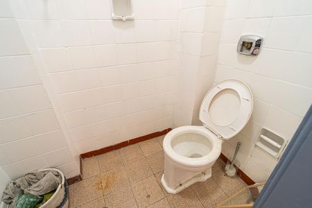 Apartamento para alugar com 90m², 2 quartos e sem vagaBanheiro de serviço