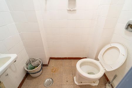 Apartamento para alugar com 90m², 2 quartos e sem vagaBanheiro de serviço