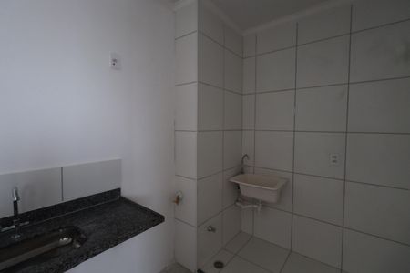 Apartamento para alugar com 33m², 2 quartos e 1 vagaCozinha e Área de Serviço