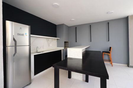 Apartamento para alugar com 33m², 2 quartos e 1 vagaÁrea comum - Churrasqueira 2