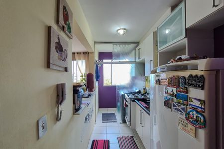 Apartamento à venda com 48m², 2 quartos e 1 vagaCozinha