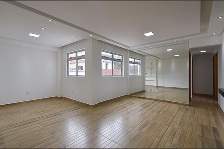Apartamento à venda com 3 quartos, 82m² em Ana Lúcia, Belo Horizonte